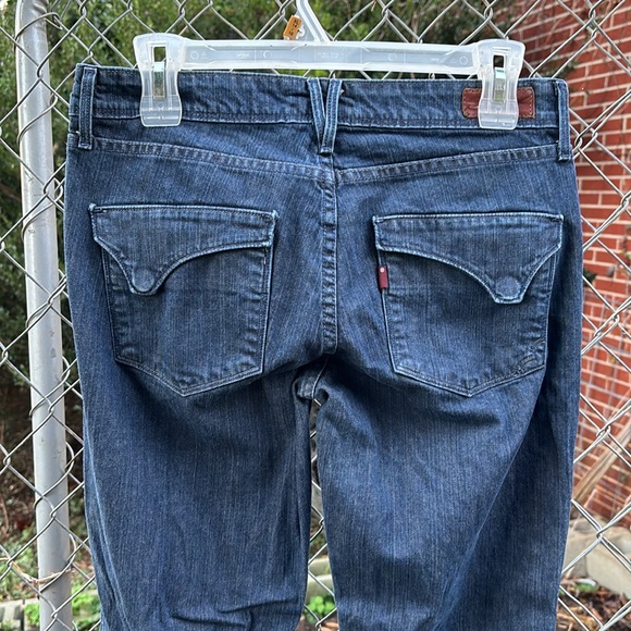 Levi’s 28 Dark Blue Denim Jeans Snap Back Pockets Irregular 28/34 26x34 Waist 30 - Picture 6 of 16